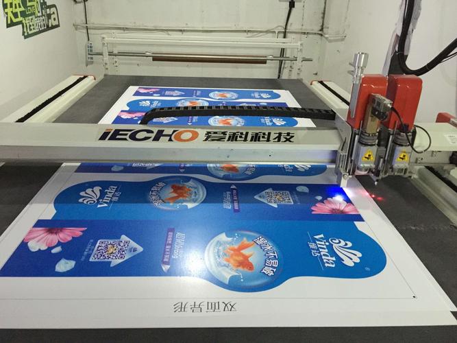 汪洋噴畫工廠設備*產品展示—對產品不斷創新的腳步我們永不停止 為客